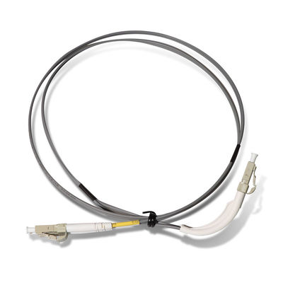 кабель заплаты волокна SC LC 2.0mm 3.0mm с ботинком 90 градусов двинутым под углом гибким трубопроводом
